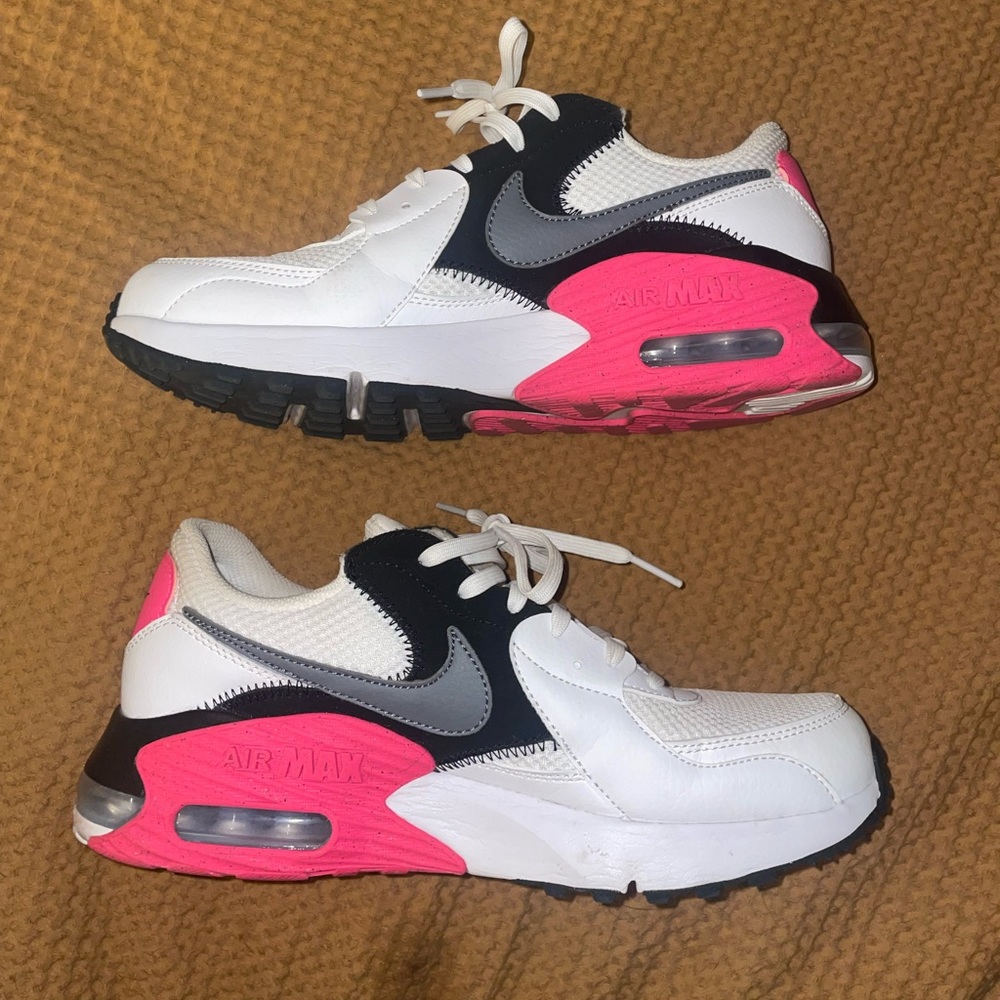 Pink and black Nike Air Max